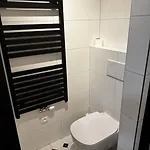Appartamento V Rezidencni Ctvrti Prahy 6