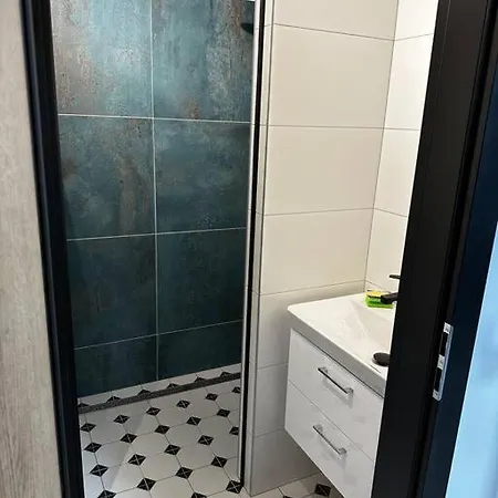 Apartment V Rezidencni Ctvrti Prahy 6 Prague