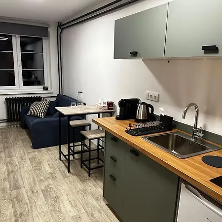 Apartment V Rezidencni Ctvrti Prahy 6 *